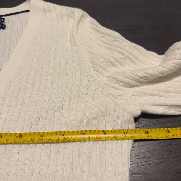 Tommy Hilfiger Women’s Long Sleeve Cable Knit Button Down Cardigan Sweater Sz M - Picture 4 of 7